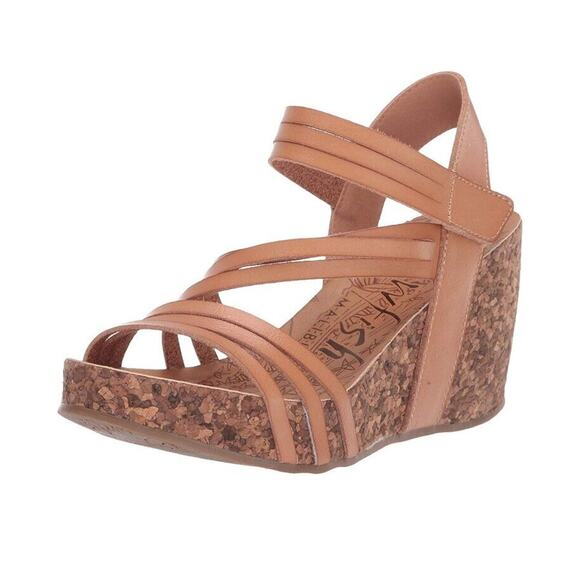 Blowfish Malibu Helm Platform Sandals Nude Dyecut Size 10 - Picture 3 of 9